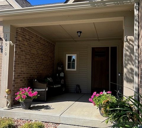 2nd image of 14910 Mayfield Dr