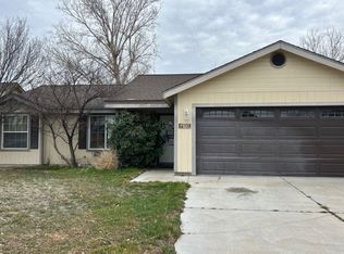 158 Rosecrest Dr, Fernley, NV 89408