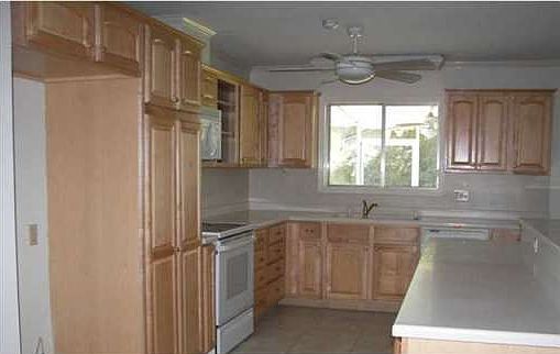 5th image of 4085 King Arthur Dr