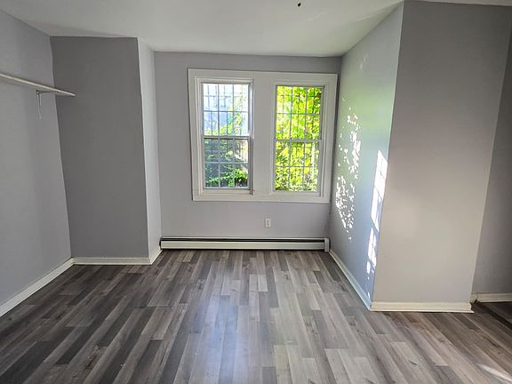 4th image of 77 Grant Ave #1
