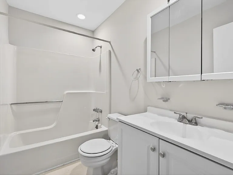 5367 Wayne St #B — Photo 18