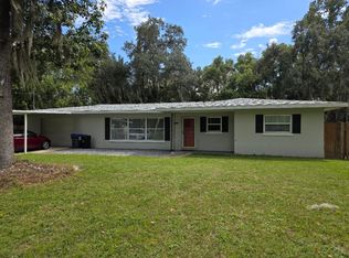 338 NE 3rd St, Crystal River, FL 34429