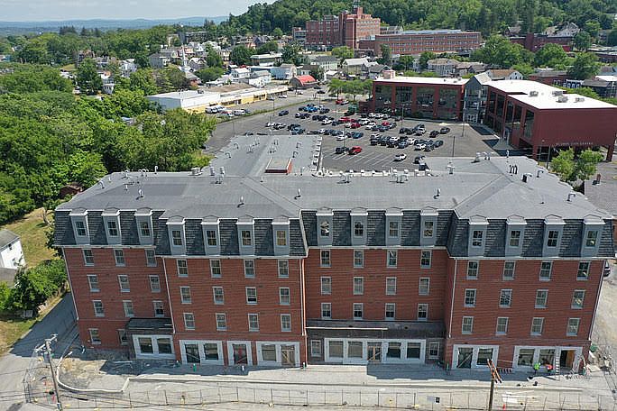 Building Photo 2