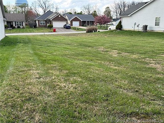 2nd image of 838 Twin Oaks Drive