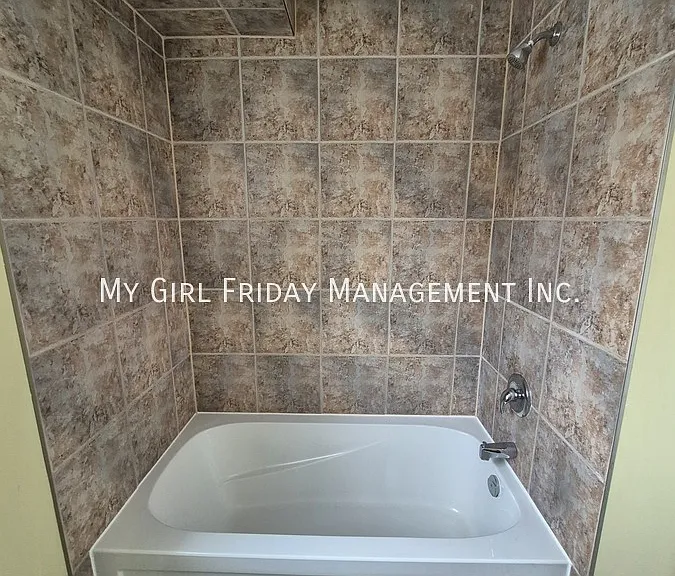 55 Mooregate Cres #7 — Photo 9