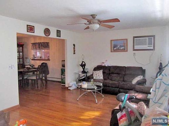 4th image of 291 De Soto Pl