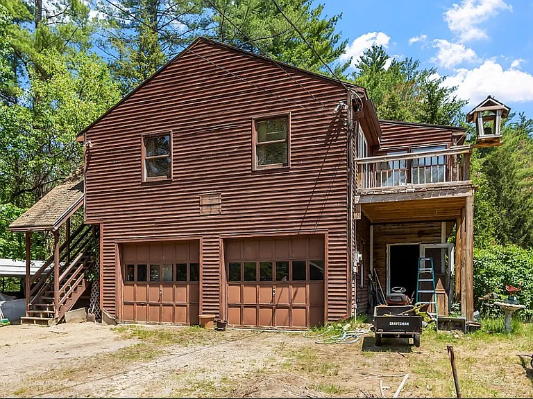 1418 Old Homestead Hwy — Photo 3