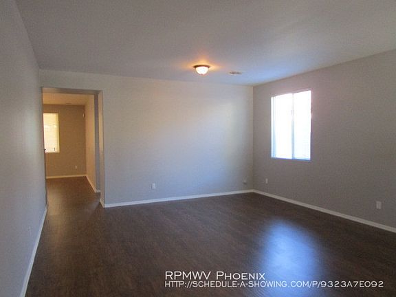 2nd image of 17359 W Buchanan St