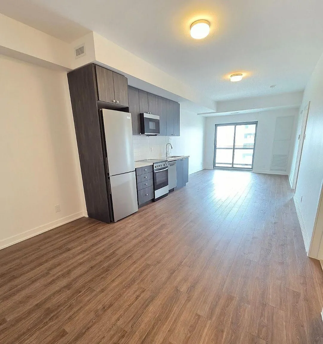2 bed, $1,950 — Photo 2