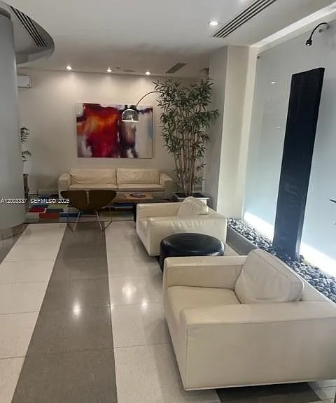 3001 S Ocean Dr #1437 — Photo 3