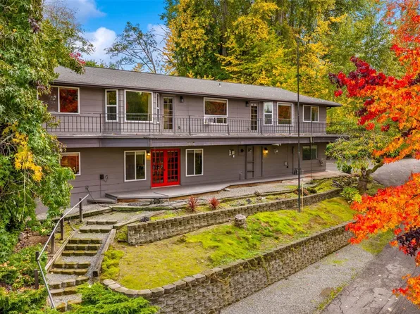 1531 Vista Drive, Puyallup, WA 98372