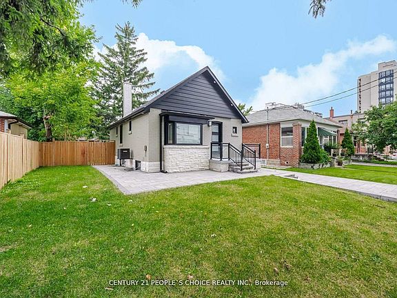 3rd image of 218 William St