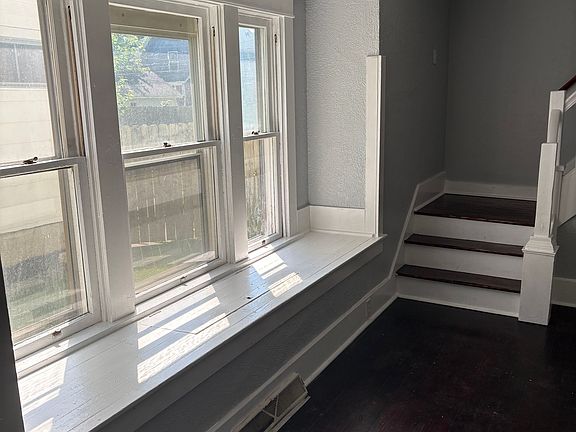 4th image of 511-513 E Cassilly St