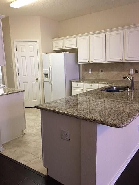 1st image of 1931 Chandler Ln