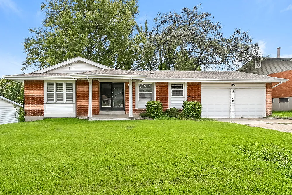 4 bed, 2.0 bath, 1624 sqft, $2,475 — Photo 4