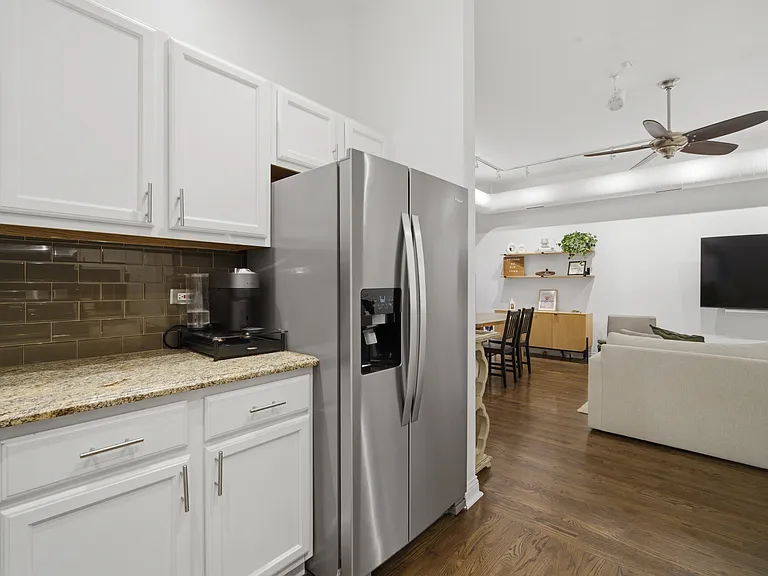 1448 N Orleans St #1D — Photo 8