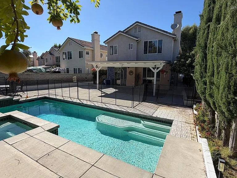 25506 Burns Pl — Photo 21