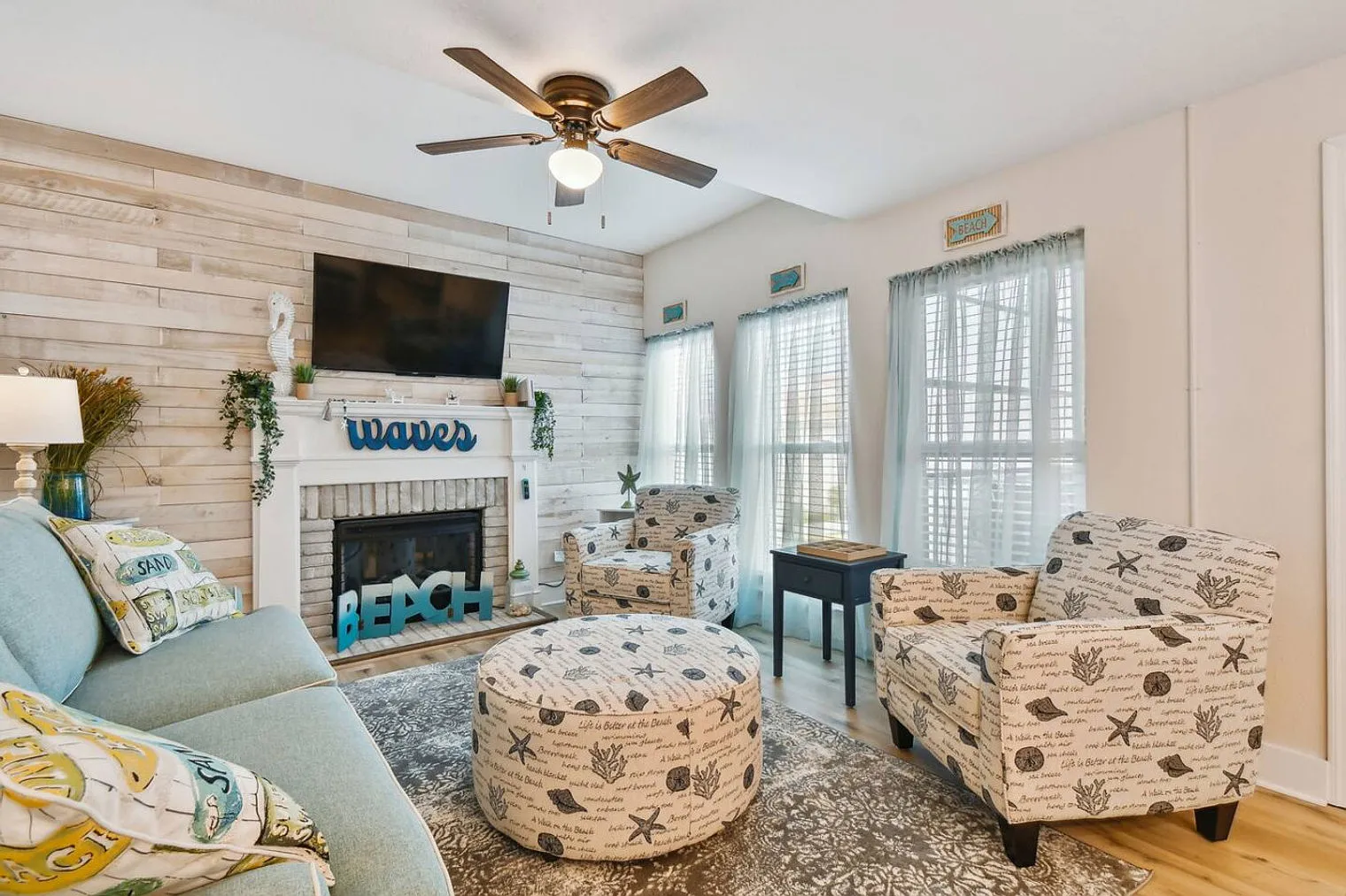 2 bed, 2.0 bath, $4,484 — Photo 3