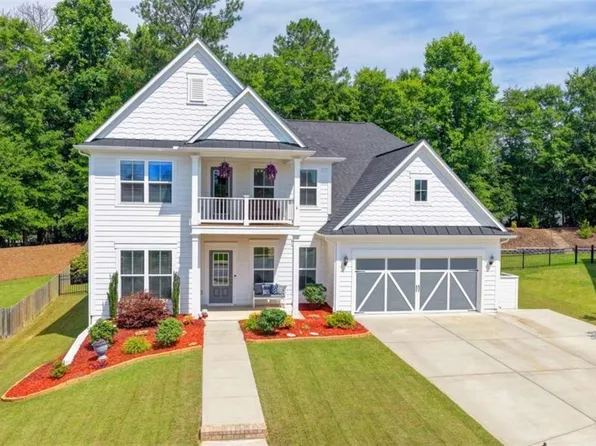 6015 Cedar Wood Ct, Hoschton, GA 30548