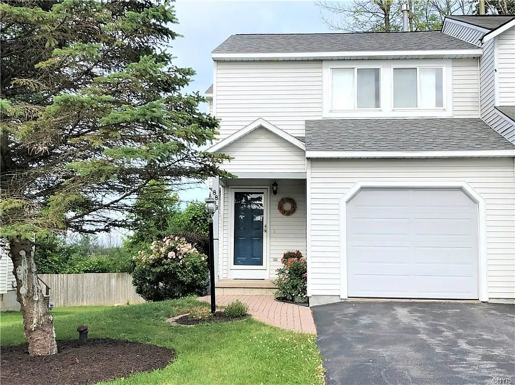 8809 New Country Dr photo 1