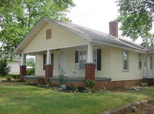 3804 Old Buncombe Rd, Greenville, SC 29617