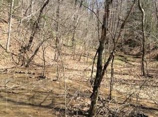 3911 Ky 12 S, Campton, KY 41301