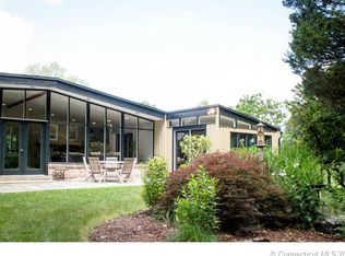 250 White Deer Rock Rd, Middlebury, CT 06762
