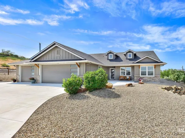 3225 Purdom Ln, Homedale, ID 83628