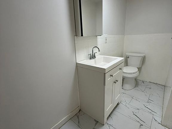 2nd image of 124 Felton St #1