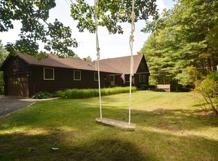 17 Gore Rd, Blandford, MA 01008