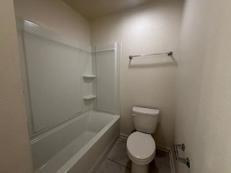 35 Oarsman Crossing Dr — Photo 15