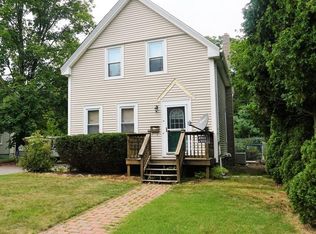 15 Whitehill St, Taunton, MA 02780