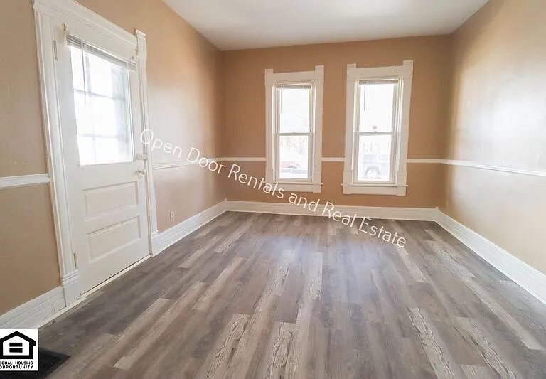 304 S Guilford St — Photo 5
