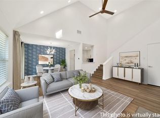 2909 Normandy Ct, Euless, TX 76039