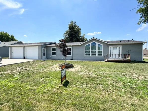601 Colorado St, Colorado St, NE 68726