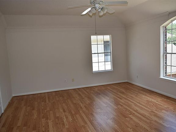 2nd image of 5514 Parkstone Ct