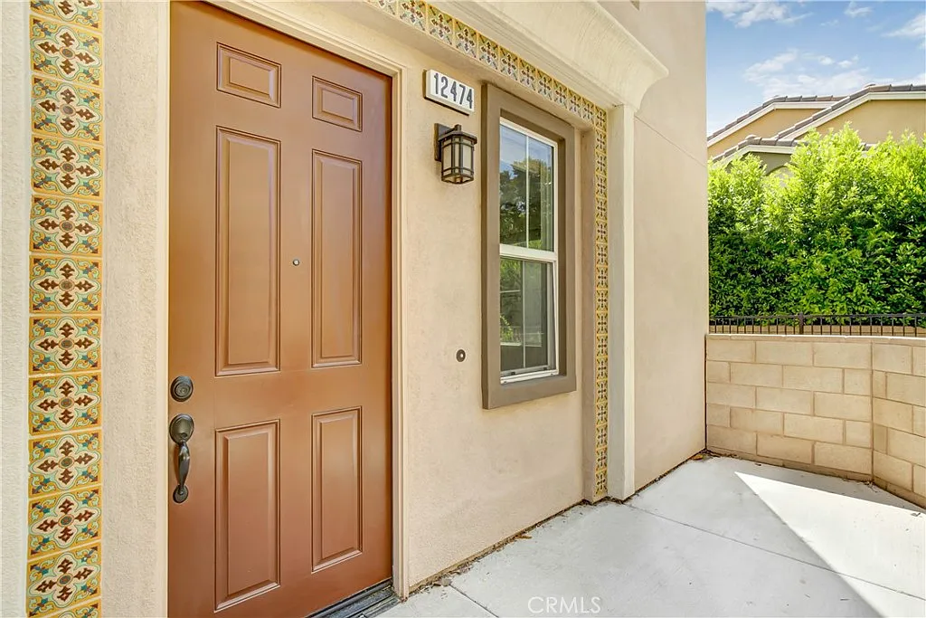 4 bed, 4.0 bath, 1668 sqft, $3,250 — Photo 4