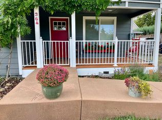 364 S 4th St, Independence, OR 97351