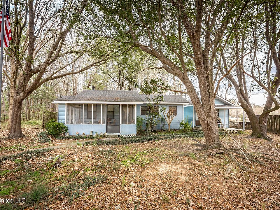 1st image of 13162 Hudson Krohn Rd