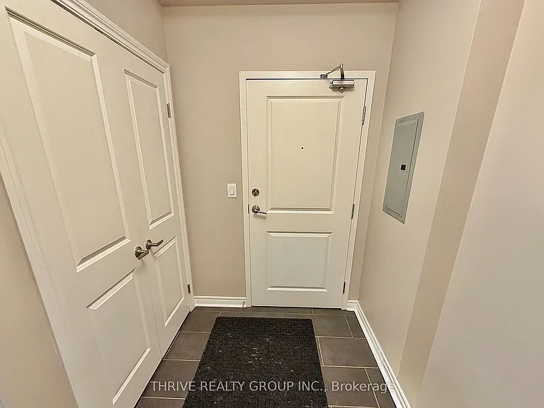 330 Ridout St S #1607 — Photo 2