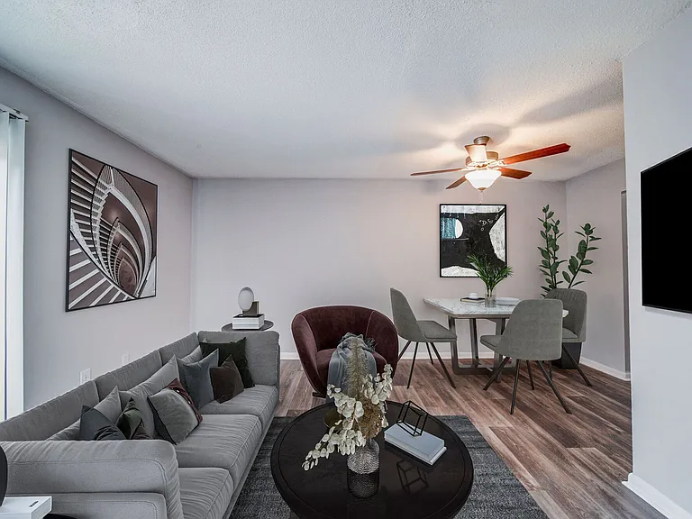 River Hill Townhomes — Photo 7