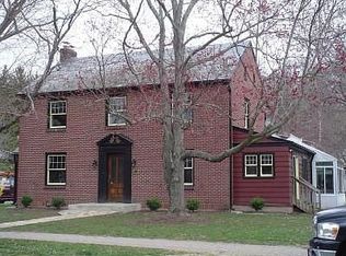 616 Harrison St, Frenchtown, NJ 08825