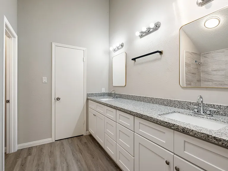 14118 George Rd — Photo 9