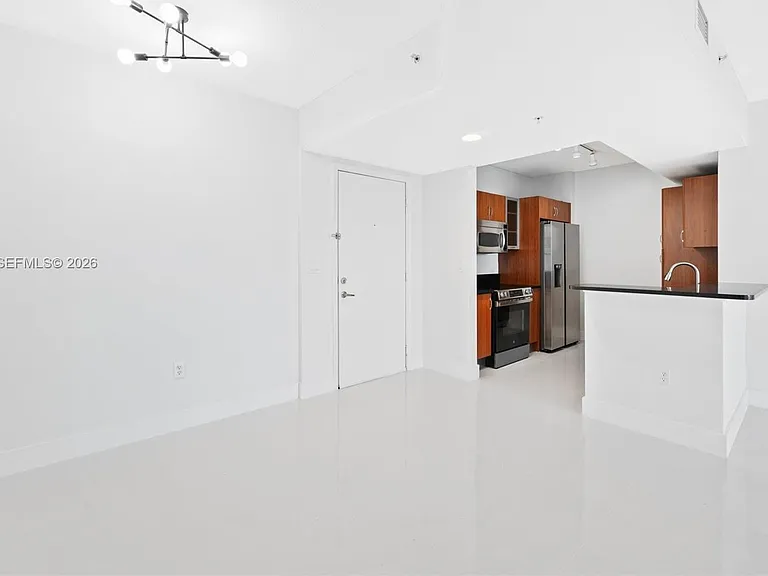 18800 NE 29th Ave #708 — Photo 13