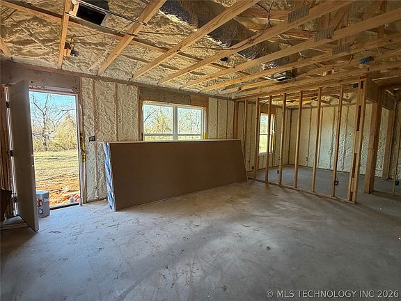 4th image of 505 Jefferson Davis Blvd