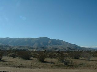 9570 Pioneer Rd, Apple Valley, CA 92308