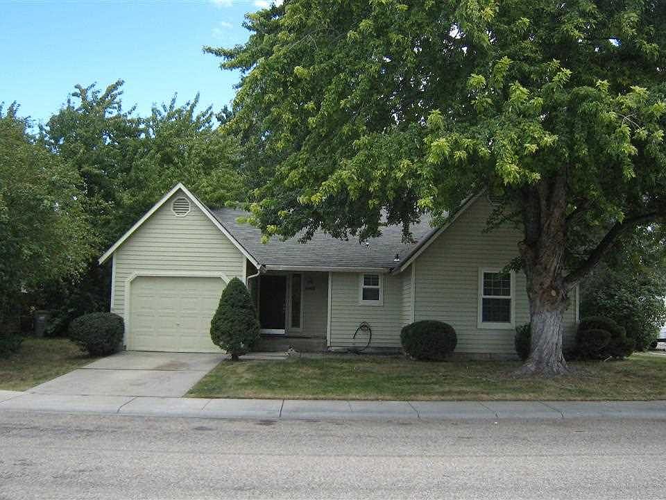 1st image of 6062 May St
