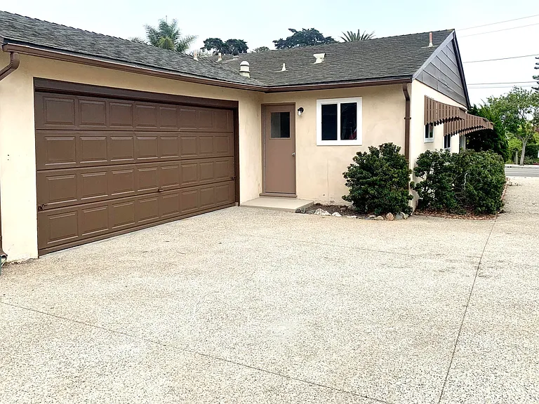 1426 Shoreline Dr — Photo 9