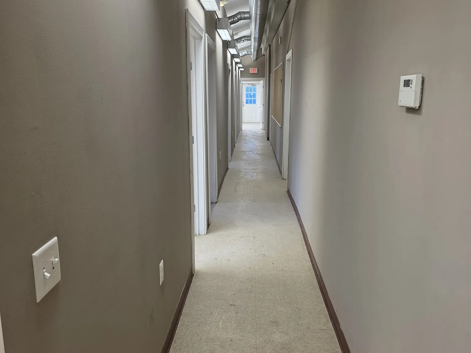 5 bed, $1,000 — Photo 2