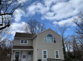 (Undisclosed Address), Glen Cove, NY 11542